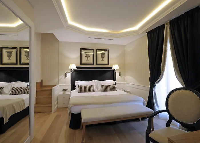 Trevi Palace Luxury
