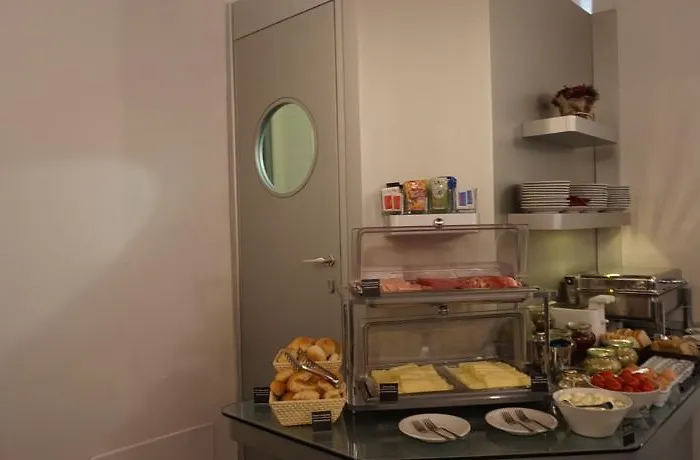 Trevi Palace Luxury 4* Řím