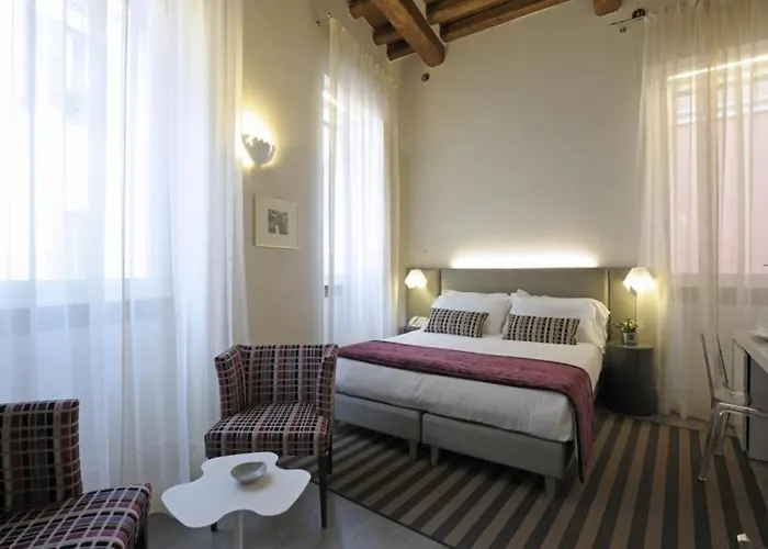Hotel Trevi Palace Luxury