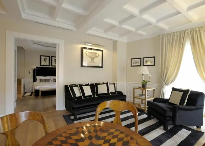 Trevi Palace Luxury