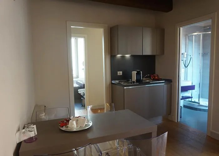 Trevi Palace Luxury Szálloda 4*