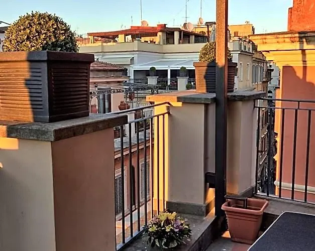 Trevi Palace Luxury Hotel Řím