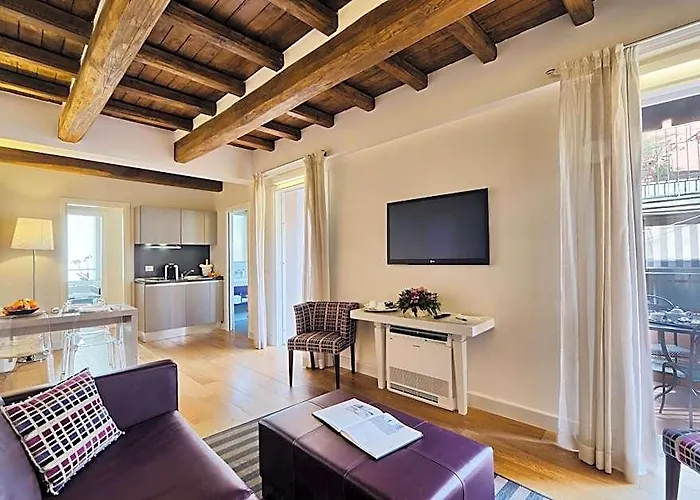 Trevi Palace Luxury Rome