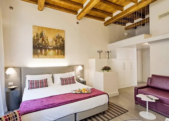Trevi Palace Luxury 4* Řím