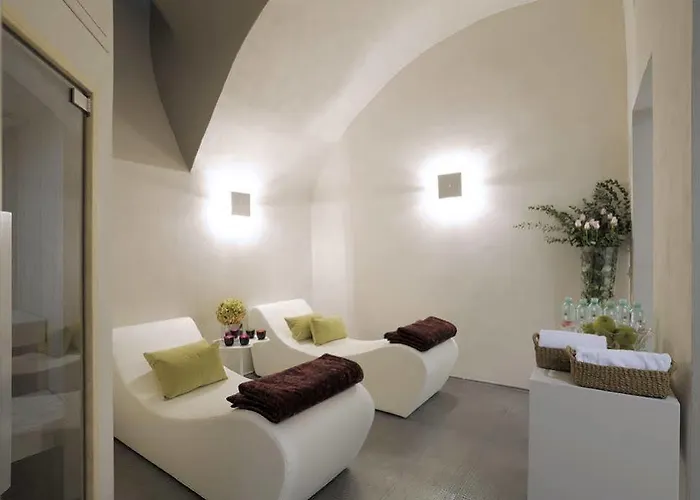 Trevi Palace Luxury